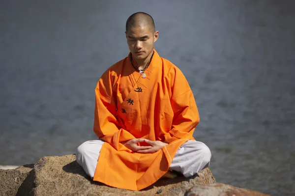 Stillness Under Pressure: How Ancient Samurai Mental Disciplines Are Transforming the Modern Martial Arts Mind